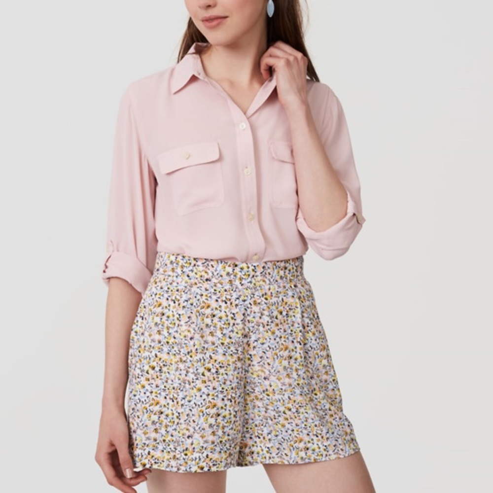 LOFT Inked Floral Pleated Shorts NWOT